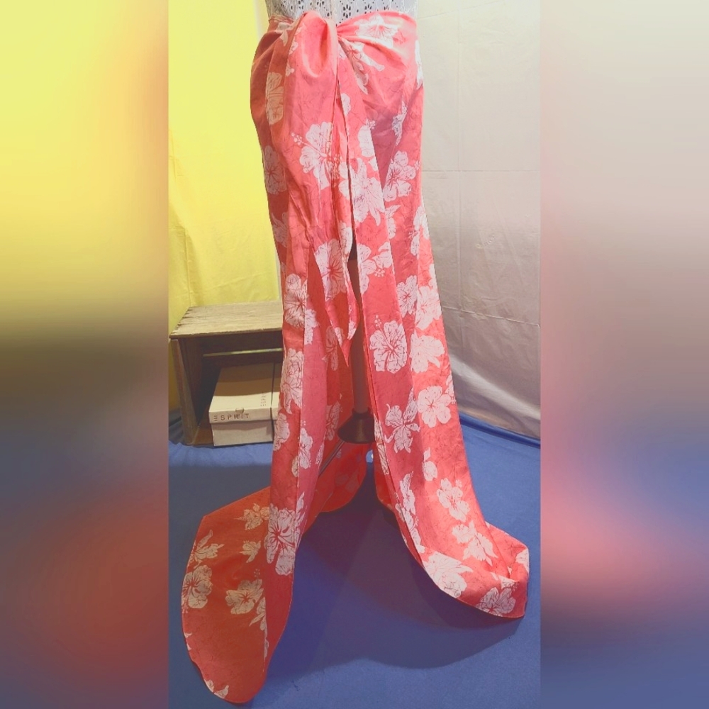 VTG Hilo Hattie Original Hawaii Floral Women's Cover-Up Sarong Dress/Skirt EUC